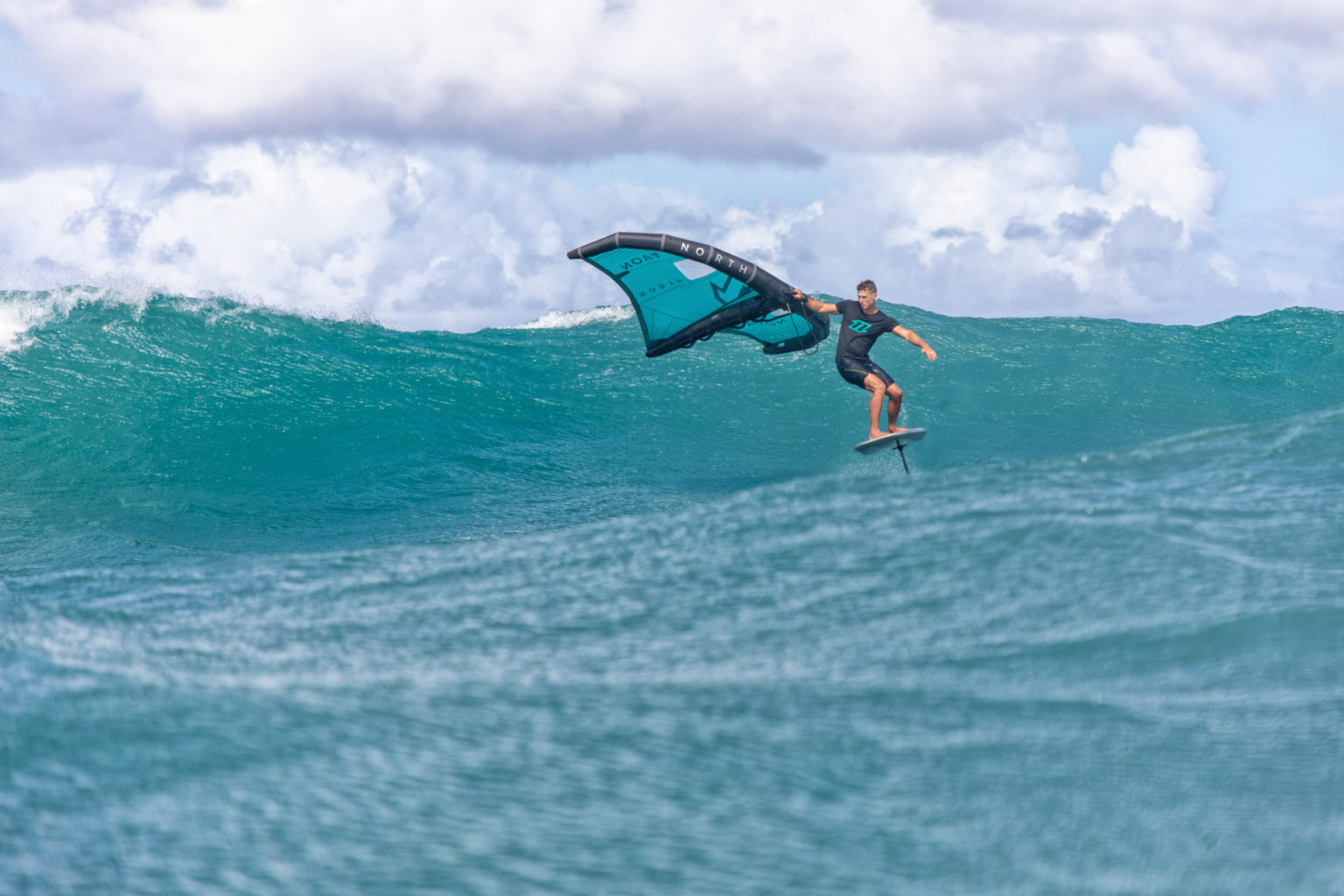 Wing Foil 5 buoni motivi per iniziare a praticare Wing foil o wing surf