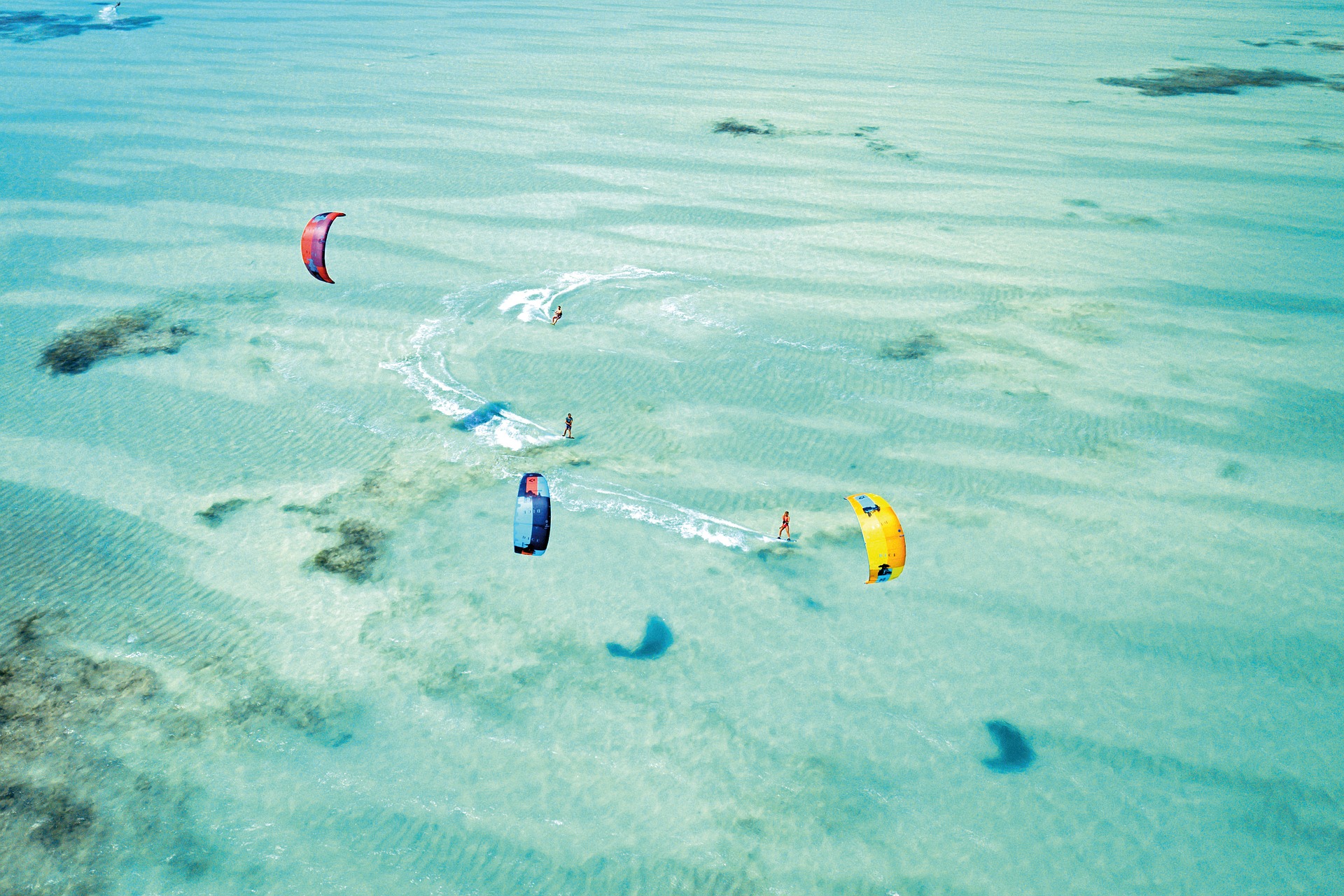 Cosa sapere sul kitesurf: da come nasce fino alle Olimpiadi 2024