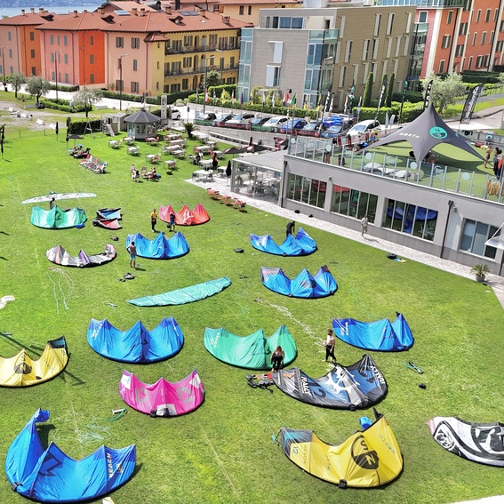 spot-kite-spiaggia-campione