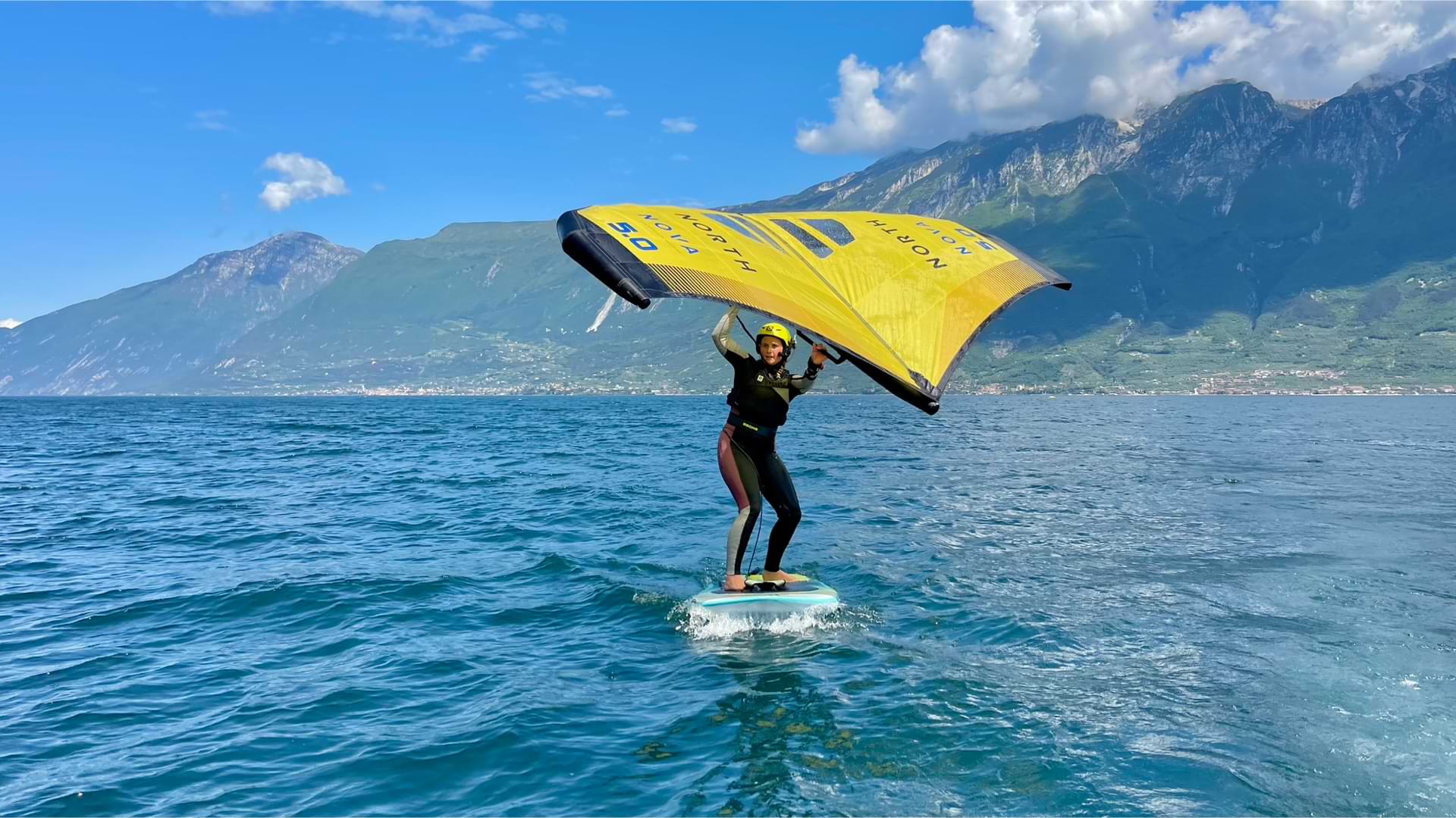 Wing Foil: 5 buoni motivi per iniziare a praticarlo!